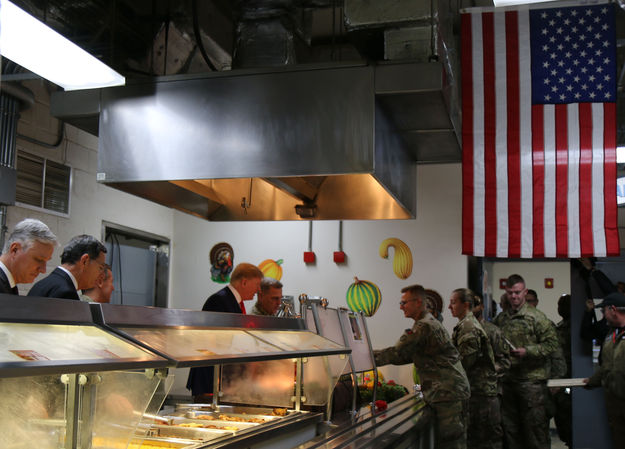 Thanksgiving with the soldiers. Photo by Senator Barrasso's office.