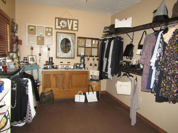 Ladies clothing. Photo by Dawn Ballou, Pinedale Online.