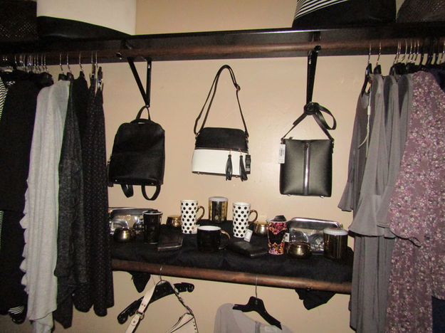 Tops and Purses. Photo by Dawn Ballou, Pinedale Online.