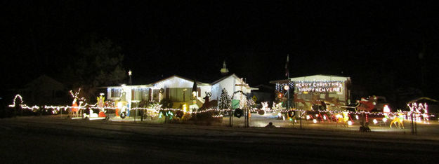 South Bridger Ave light display. Photo by Pinedale Online.
