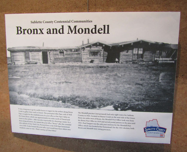 Bronx - Mondale. Photo by Pinedale Online.