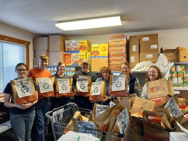 Sharing volunteers. Photo by Pinedale Community Food Basket.